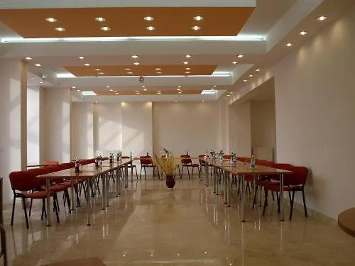 Pensiunea Sofie Affittacamere 3*